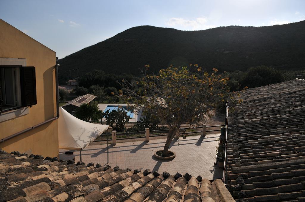 Agriturismo Timpa Del Sole Villa Ното Стая снимка