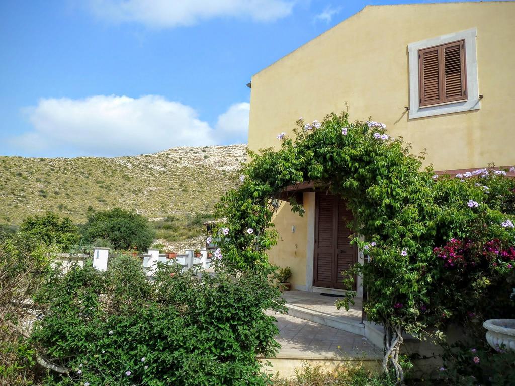 Agriturismo Timpa Del Sole Villa Ното Екстериор снимка